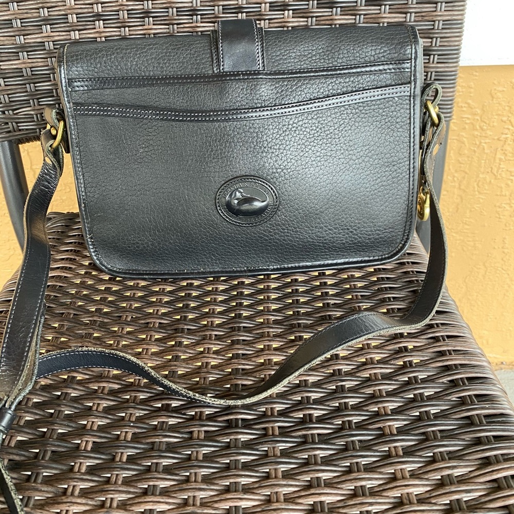 Dooney & bourke bag - Picture 2 of 5